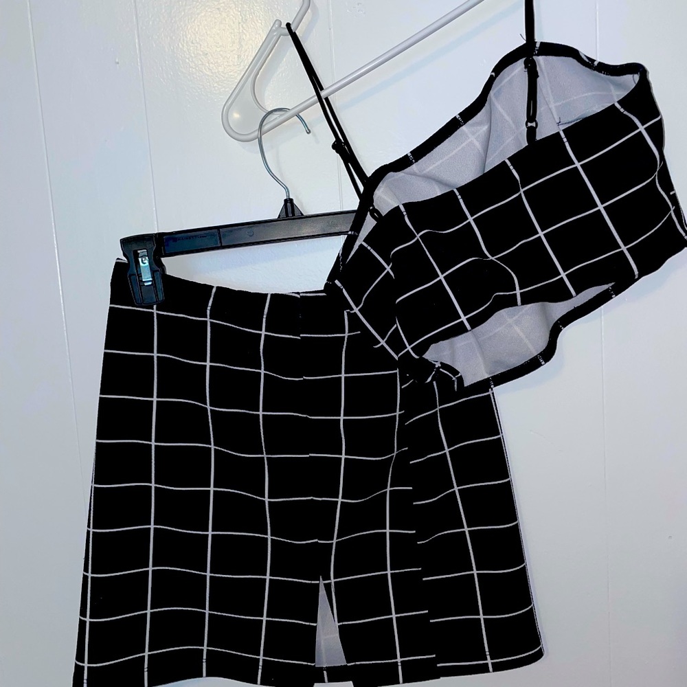 Summer Ready?? matching top and skirt. Super sexy style!